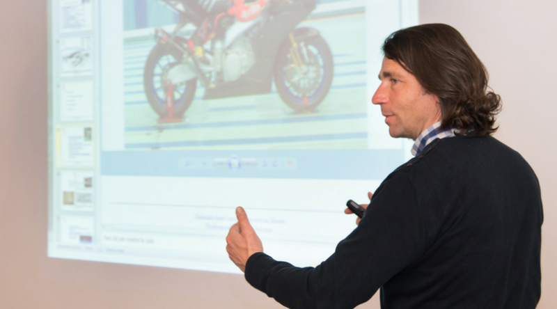 Sfida di progettazione: un parafango da MotoGP